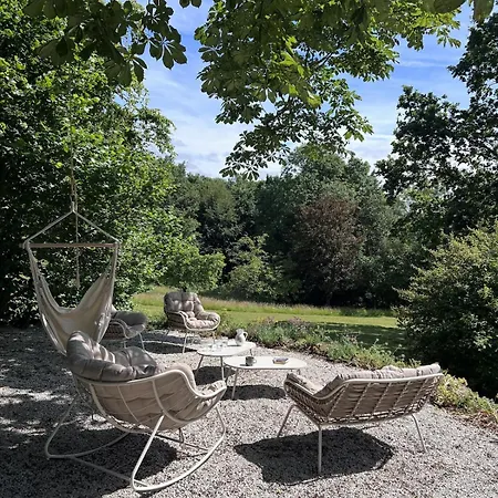 펜션 L'aposee, In Normandy Dog Friendly Curcy-sur-Orne